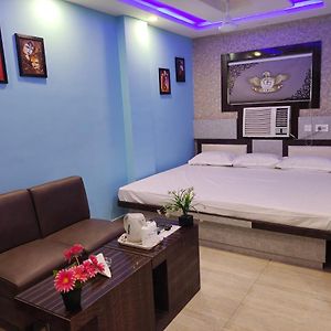 Hotel O.P.S